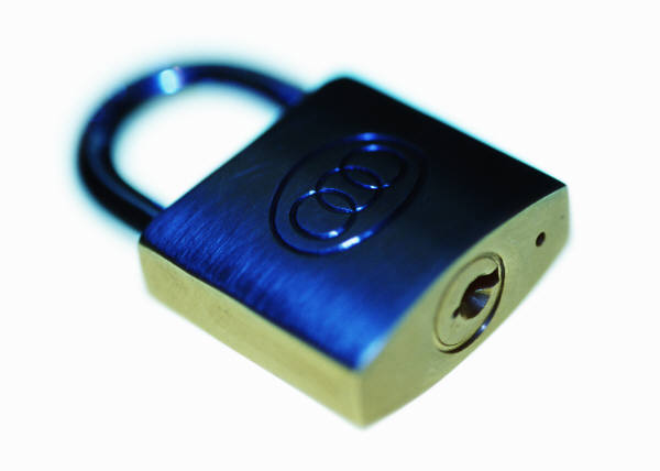 padlock spy camera
